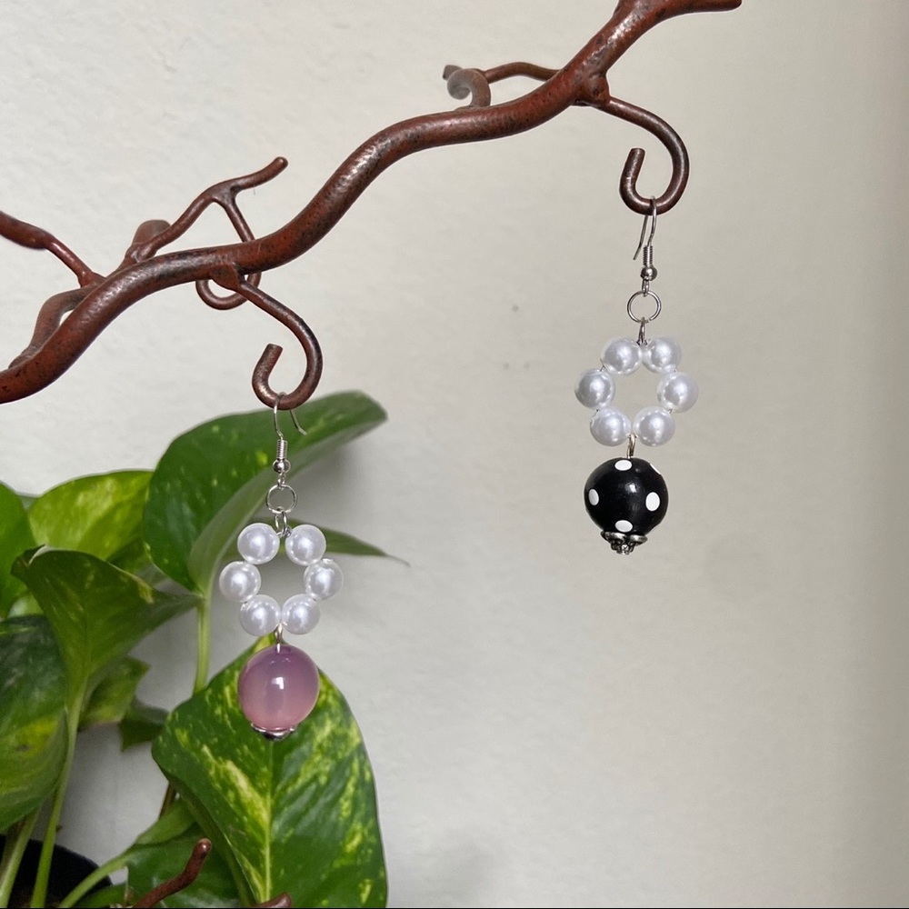 👛Pearly earrings